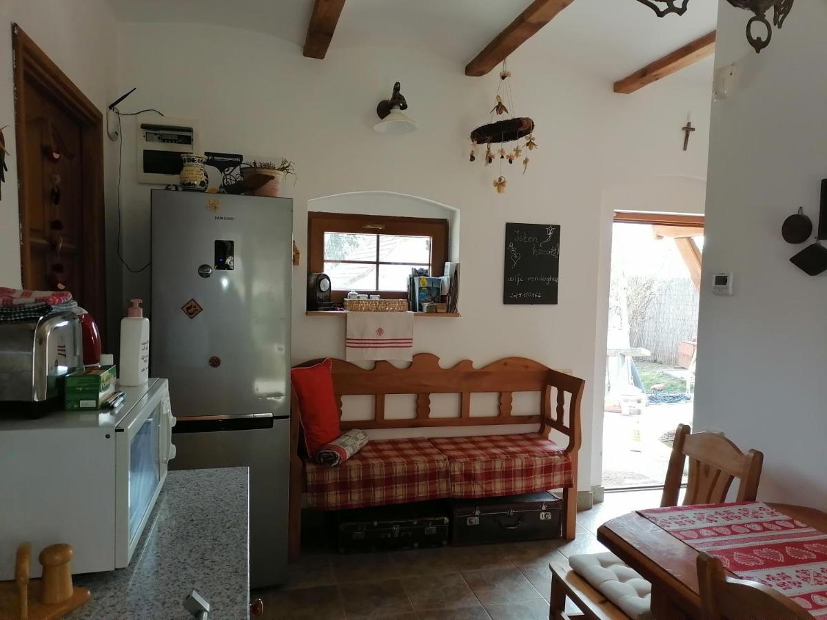 Pogány 米维斯凡德吉哈思旅馆酒店 外观 照片